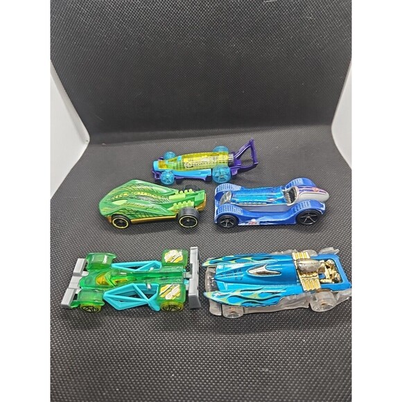 Hot Wheels Lot of 5 Mad Splash, Brit Speed, Super Stinger, DTX08 - Picture 4 of 12